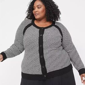 Lane Bryant Long-Sleeve Button-Front Stitch Cardigan Sweater Size 22/24 NEW!